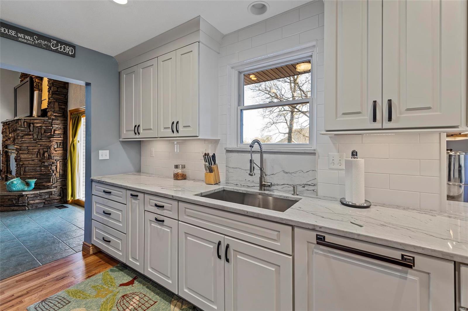 9104 Rott Road St. Louis, MO 63127 - Photo 6 of 93 Gallery Image 6