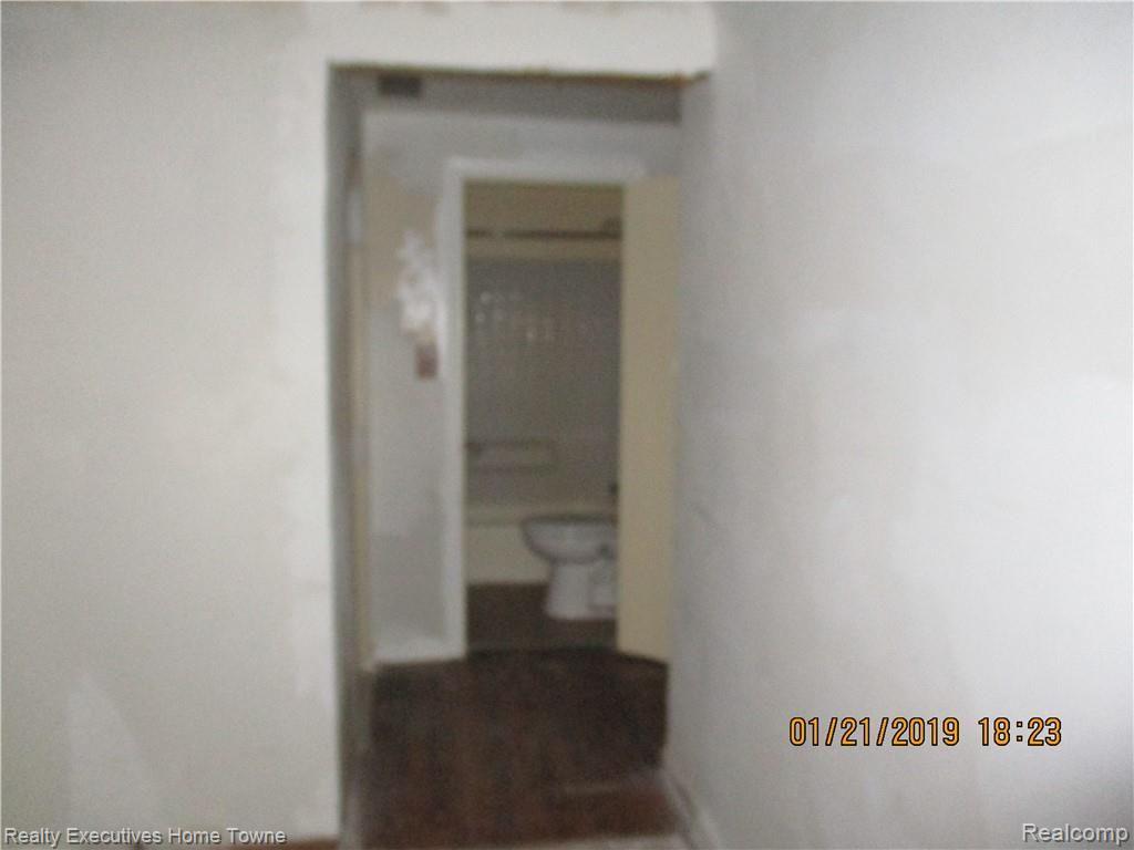 769 Wadhams Road St. Clair, MI 48079 - Photo 4 of 14 IMG_6640.JPG
