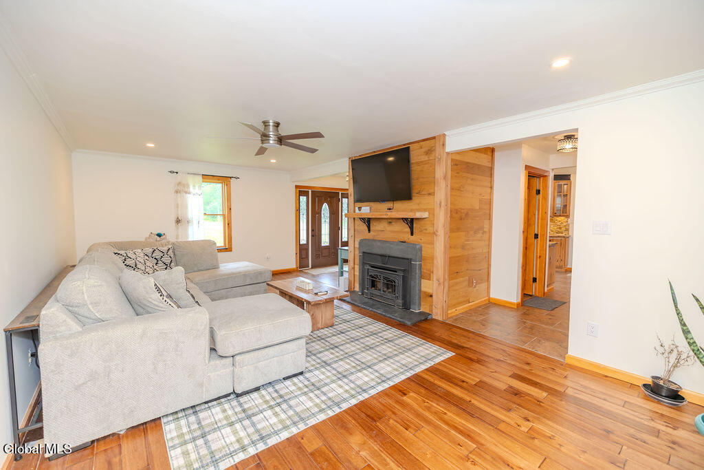 859 Putnam Road Rotterdam, NY 12306 - Photo 47 of 90 0S4A6909