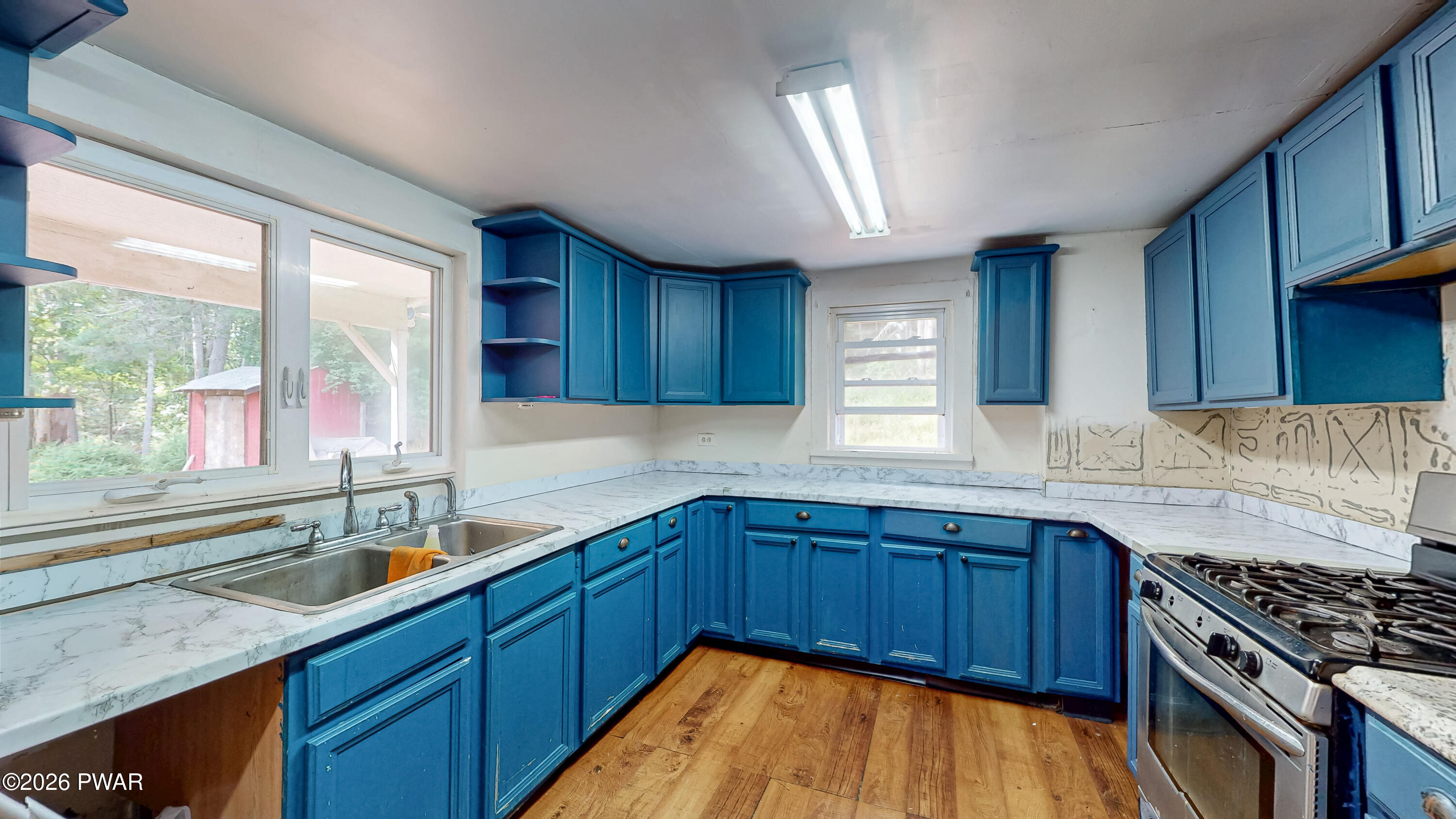 106 Bee Hollow Road Shohola, PA 18458 - Photo 4 of 34
