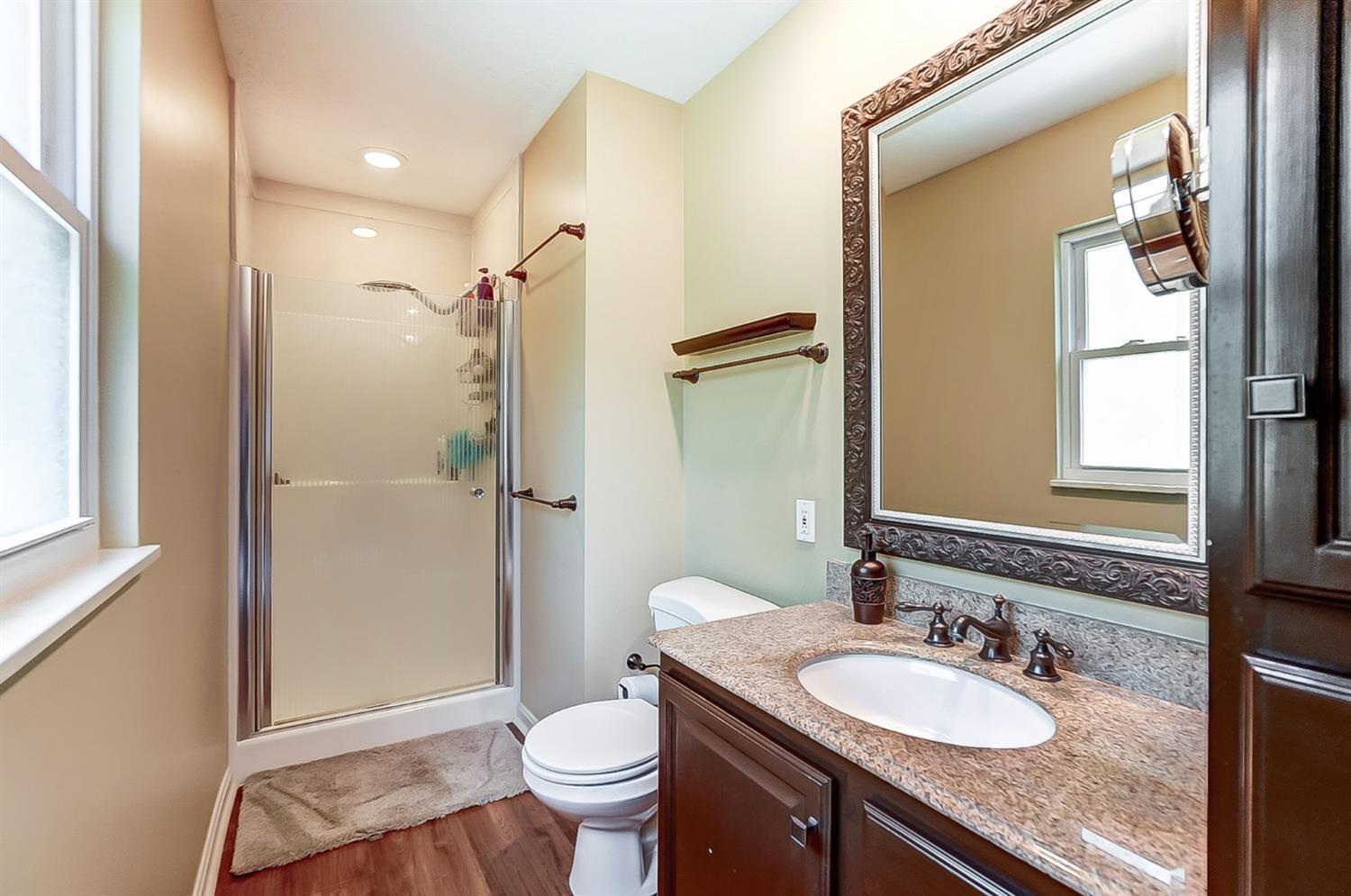 6747 Daleview Road Cincinnati, OH 45247 - Photo 18 of 41