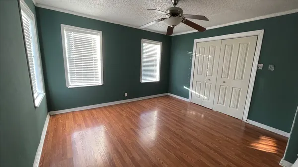 a bathroom with a toilet