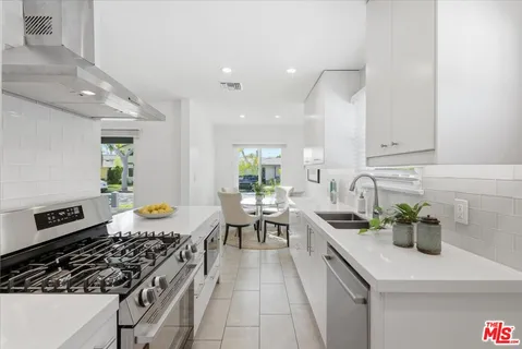 $1,695,000 | 10946 Wagner Street, Culver City, CA 90230