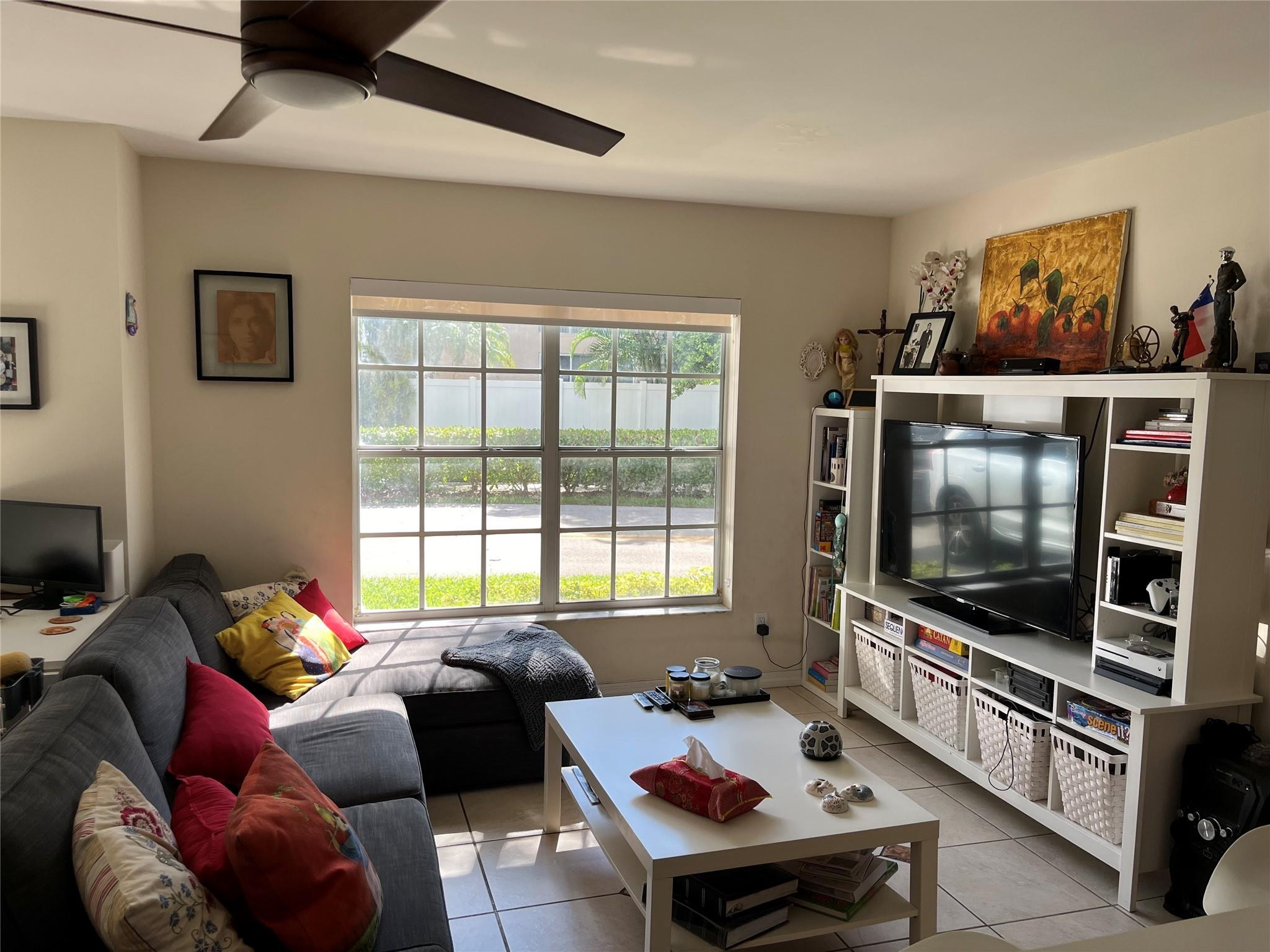 959 Azure Lane Weston, FL 33326 - Photo 16 of 43 Photo 16