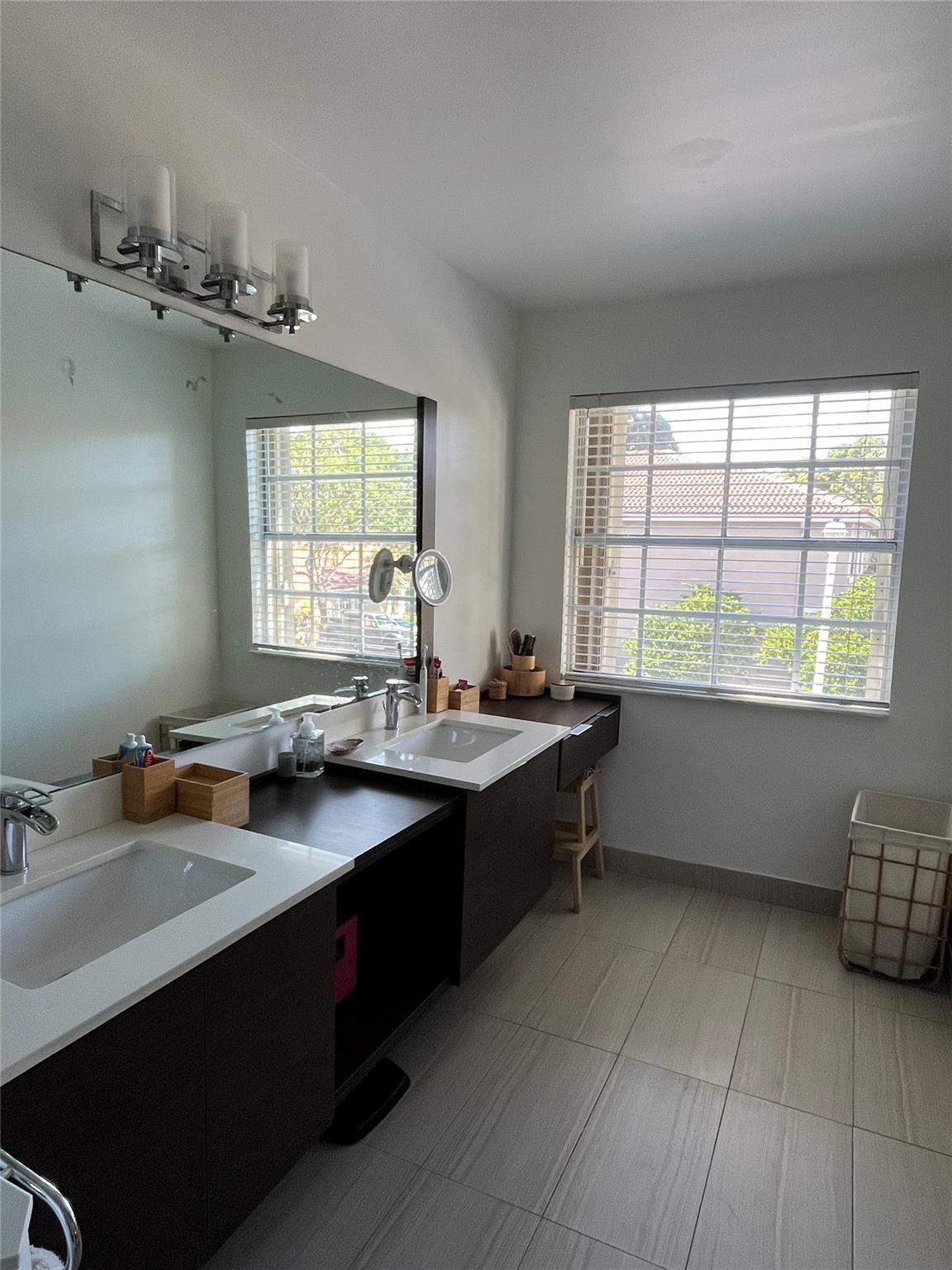 959 Azure Lane Weston, FL 33326 - Photo 27 of 43 Photo 27