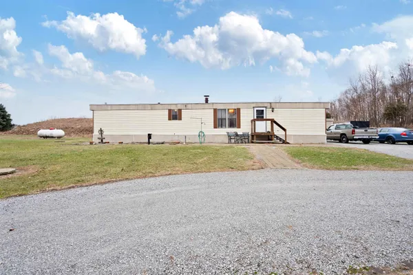 $174,900 | 4204 North 1350 East, Burnettsville, IN 47926