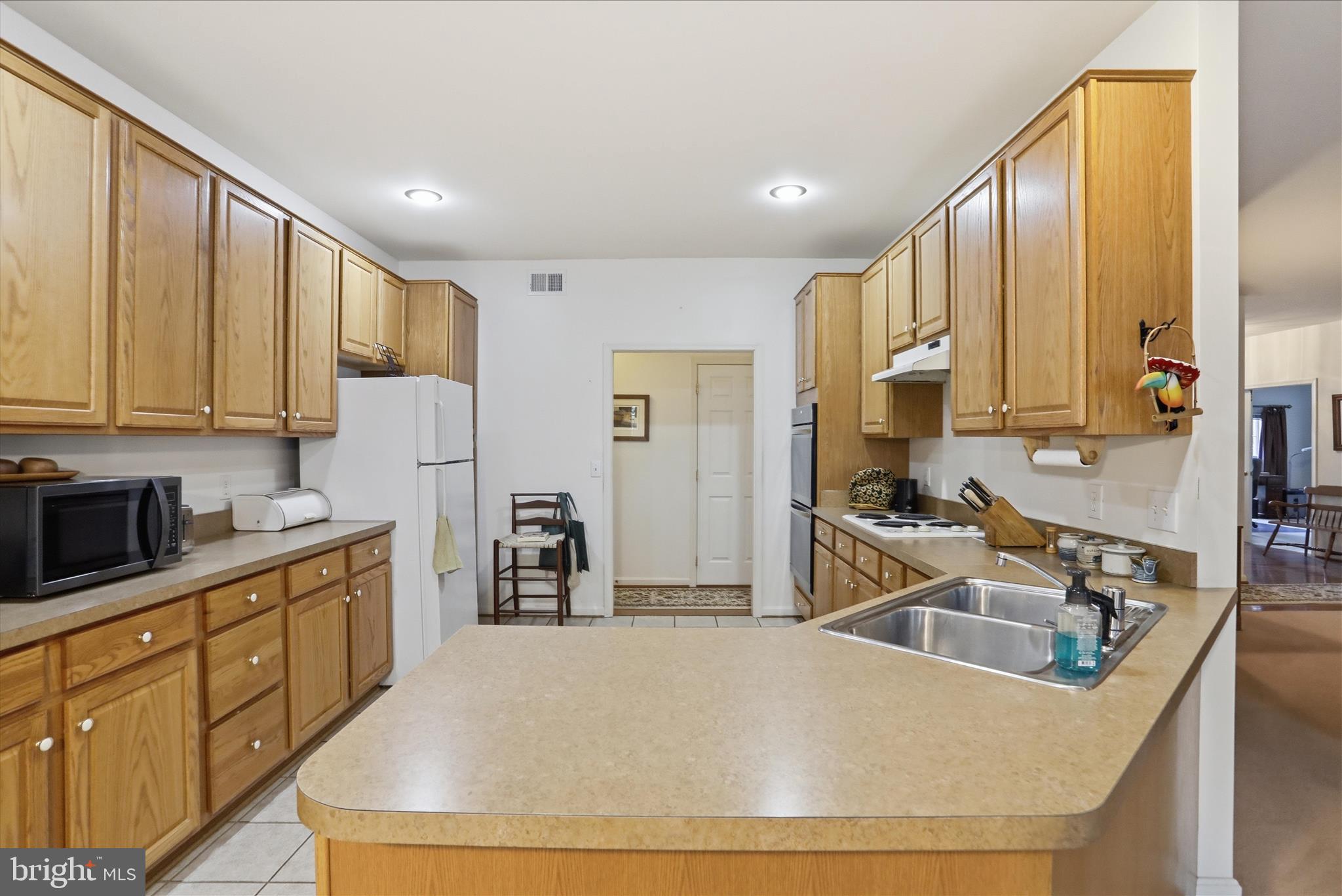 20370 Splendor View Terrace Hagerstown, MD 21740 - Photo 11 of 45