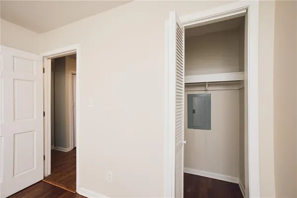 $1,395 | 150 Hedges Street Southeast, Marietta, GA 30008