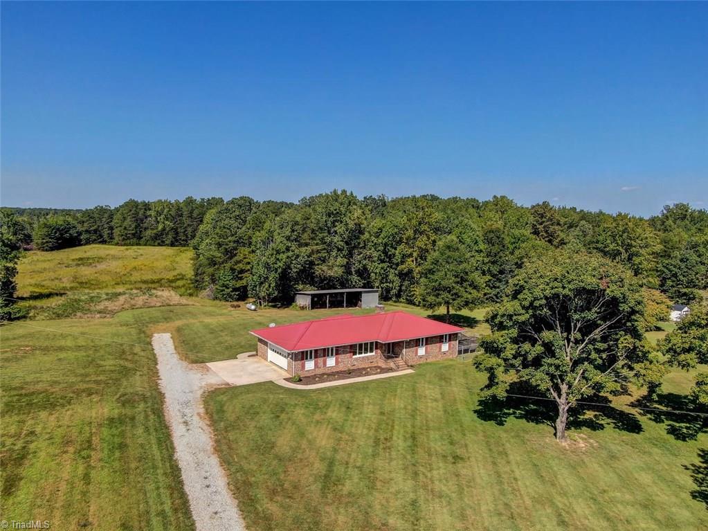 5544 Murphy Road Summerfield, NC 27358 - Photo 1 of 30 Gallery Image 1