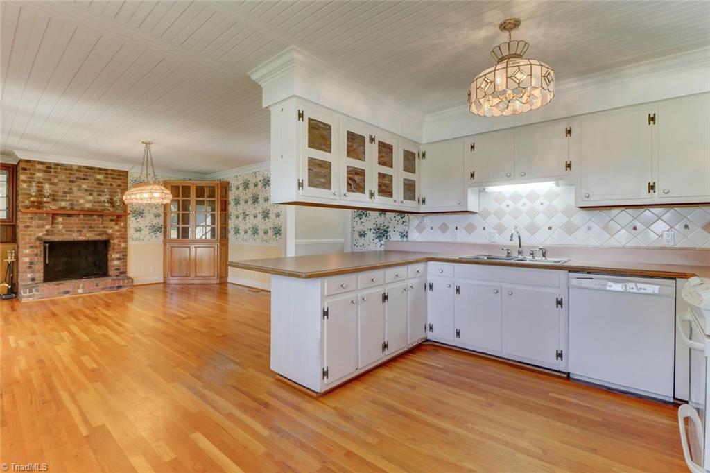 5544 Murphy Road Summerfield, NC 27358 - Photo 14 of 30 Gallery Image 14