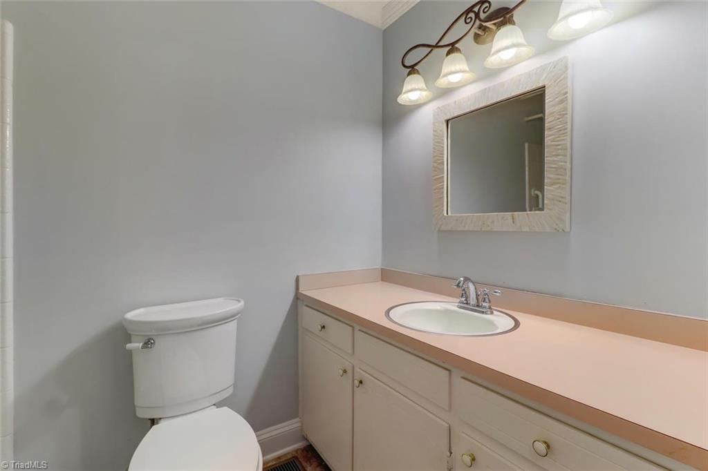 5544 Murphy Road Summerfield, NC 27358 - Photo 22 of 30 Gallery Image 22