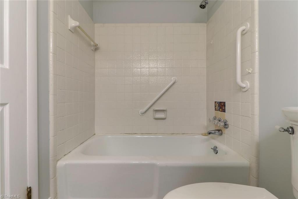 5544 Murphy Road Summerfield, NC 27358 - Photo 23 of 30 Gallery Image 23
