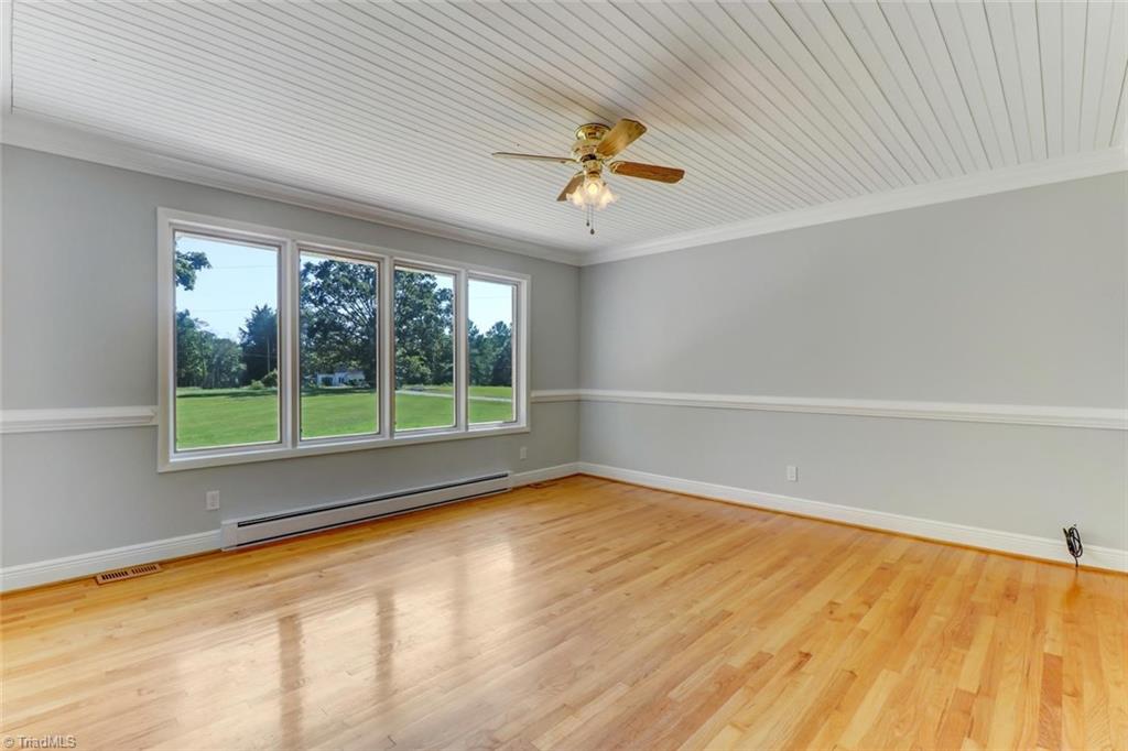 5544 Murphy Road Summerfield, NC 27358 - Photo 7 of 30 Gallery Image 7