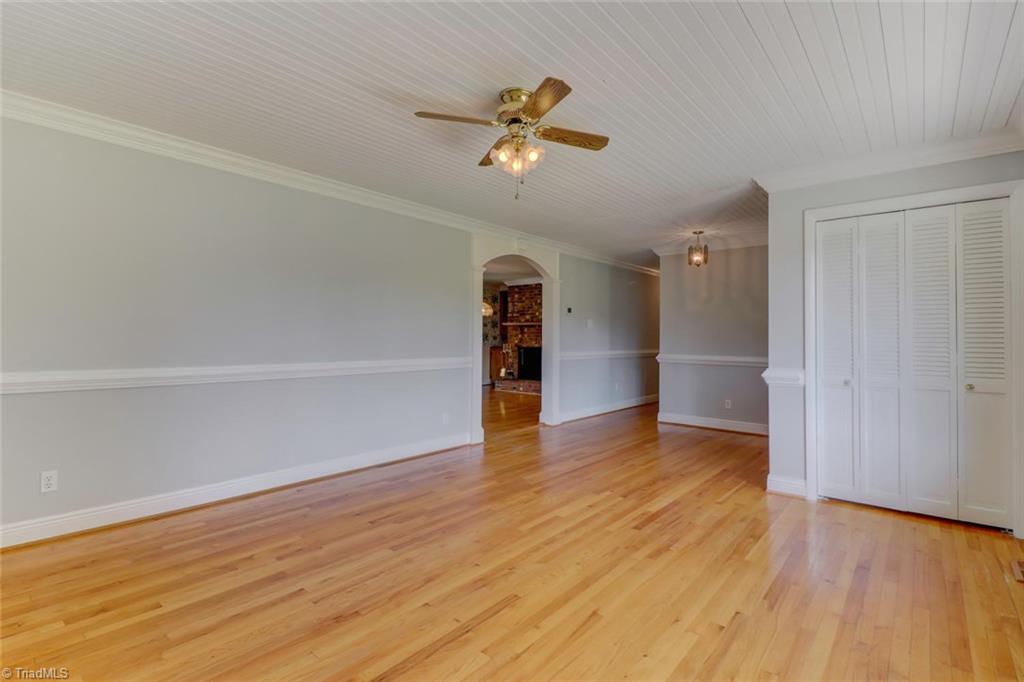 5544 Murphy Road Summerfield, NC 27358 - Photo 9 of 30 Gallery Image 9