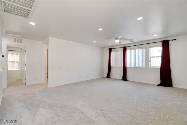 $2,400 | 2613 Romarin Terrace, Henderson, NV 89044