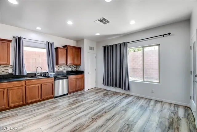 $2,400 | 2613 Romarin Terrace, Henderson, NV 89044