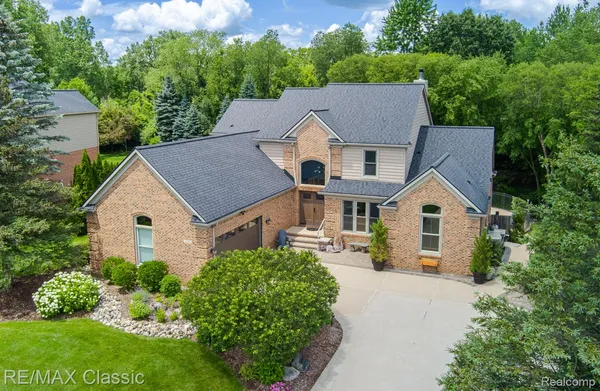 $799,900 | 3790 Deer Springs Drive, Rochester, MI 48306