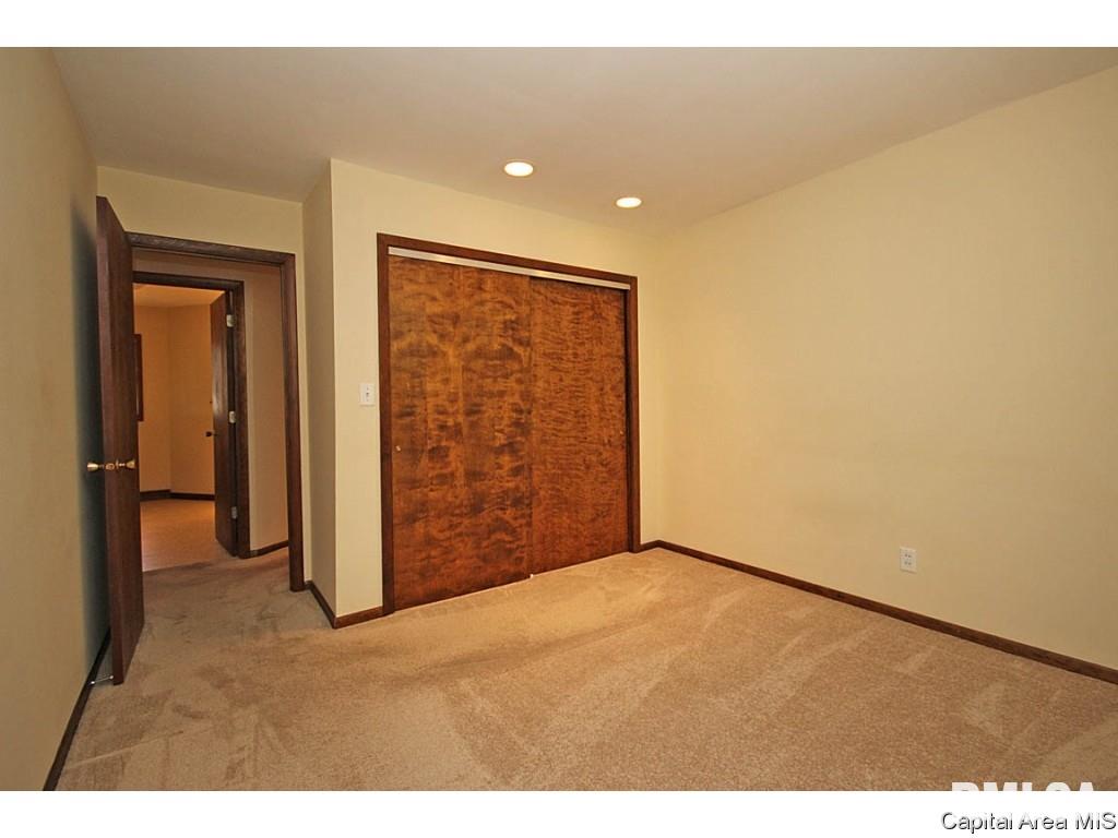85 Bellerive Road Springfield, IL 62704 - Photo 21 of 29