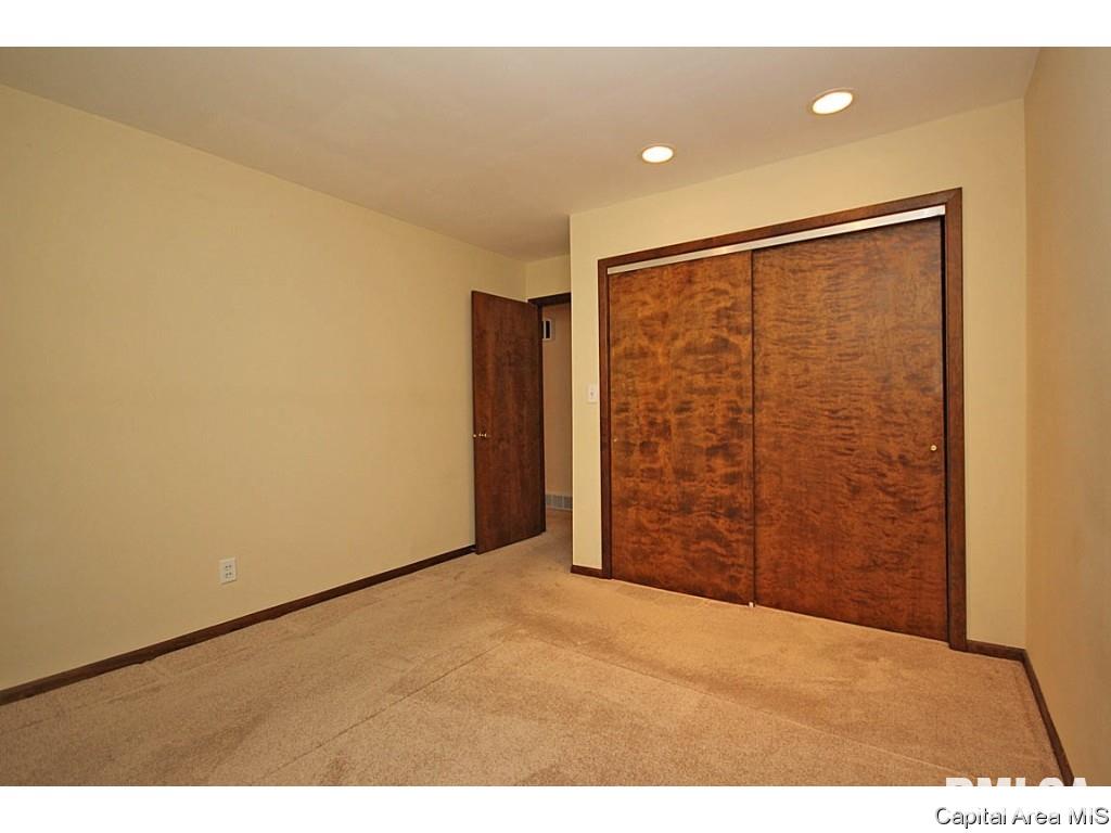 85 Bellerive Road Springfield, IL 62704 - Photo 23 of 29