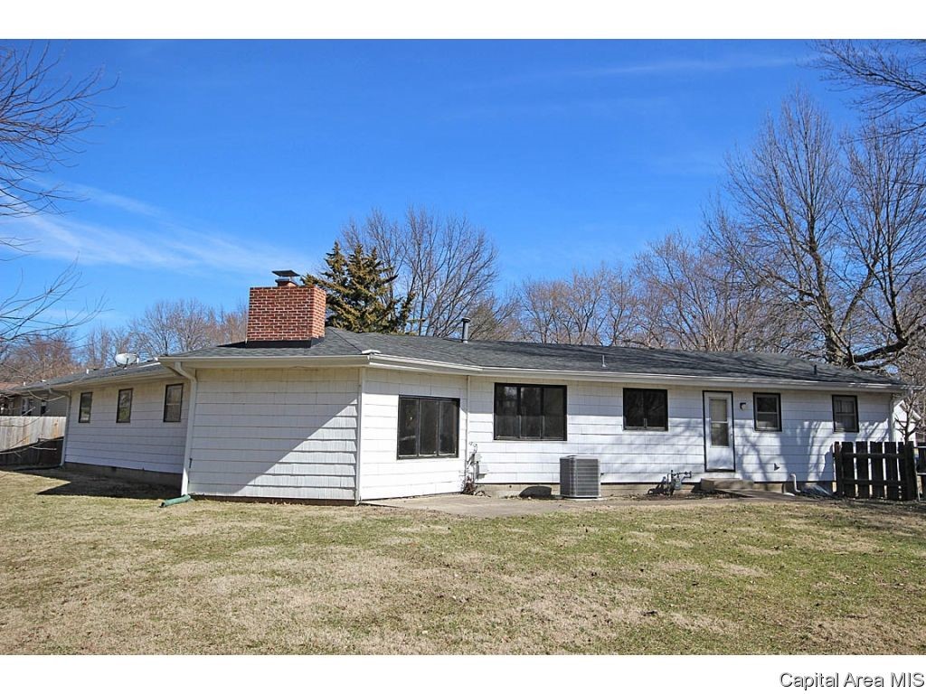 85 Bellerive Road Springfield, IL 62704 - Photo 27 of 29