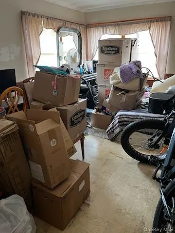 $800,000 | 32 Nearwater Avenue, Massapequa, NY 11758