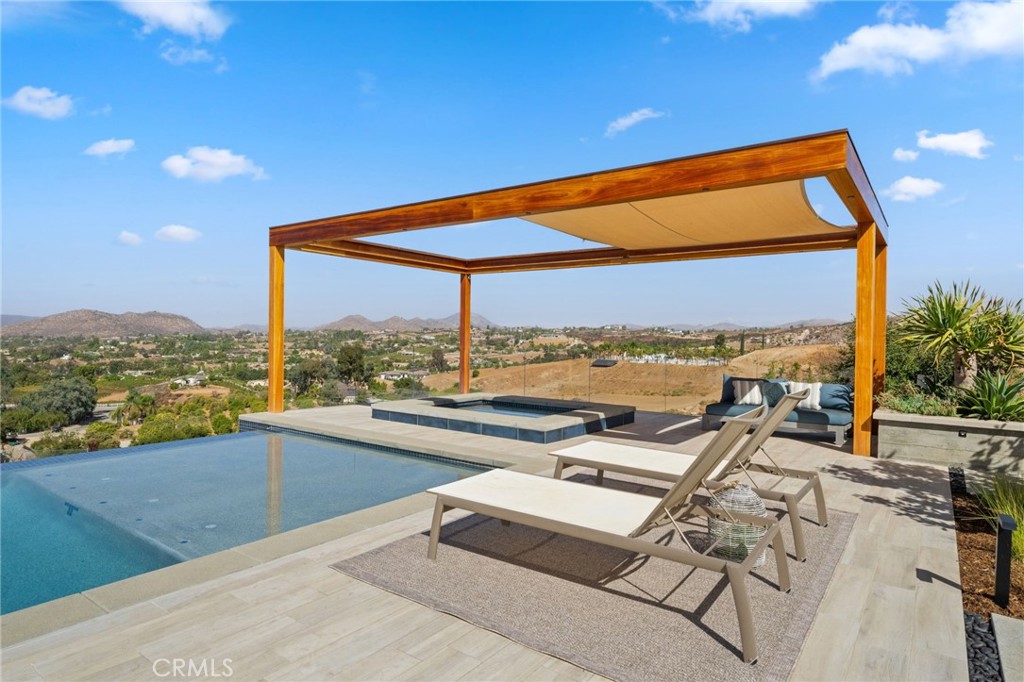 39893 Calle Breve Temecula, CA 92592 - Photo 41 of 70