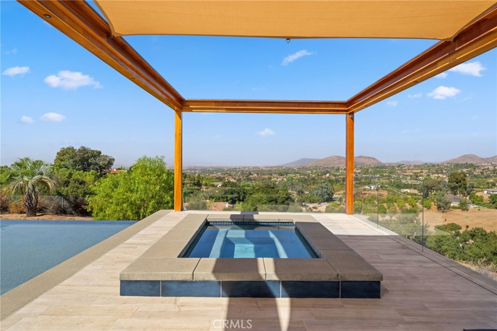 39893 Calle Breve Temecula, CA 92592 - Photo 43 of 70