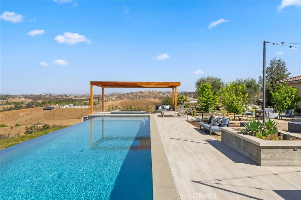 39893 Calle Breve Temecula, CA 92592 - Photo 45 of 70