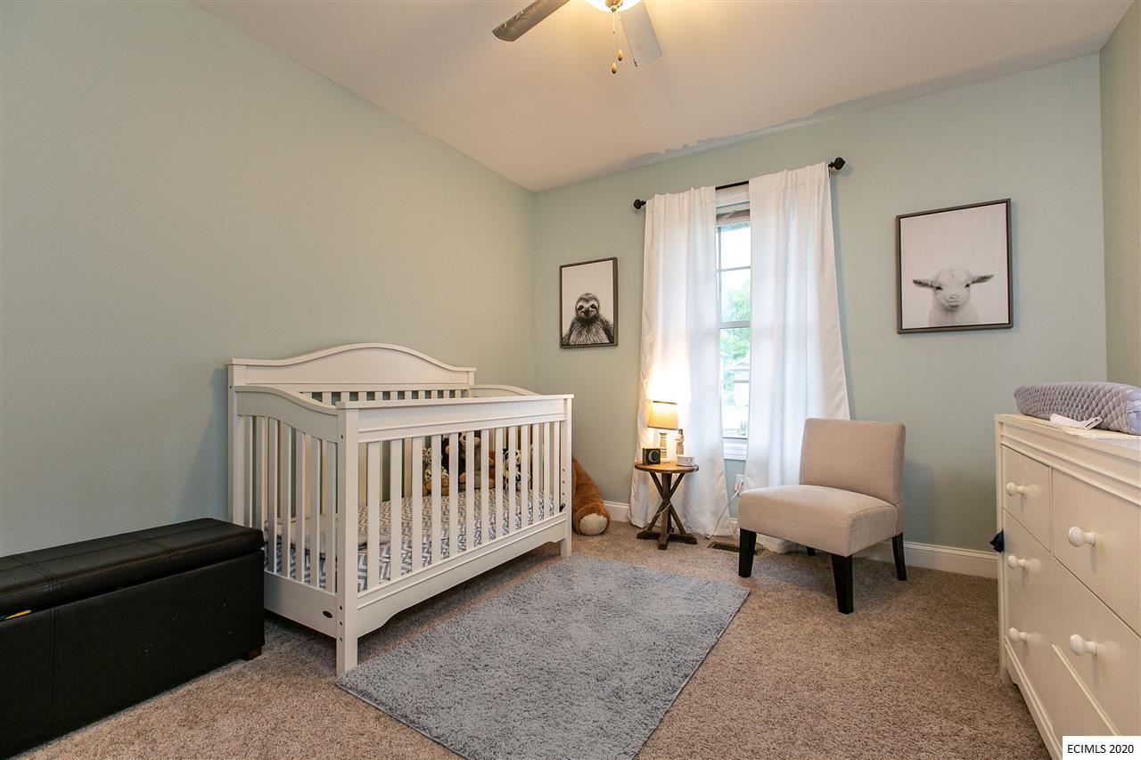 5149 Park Place Dubuque, IA 52002 - Photo 27 of 45 Gallery Image 27