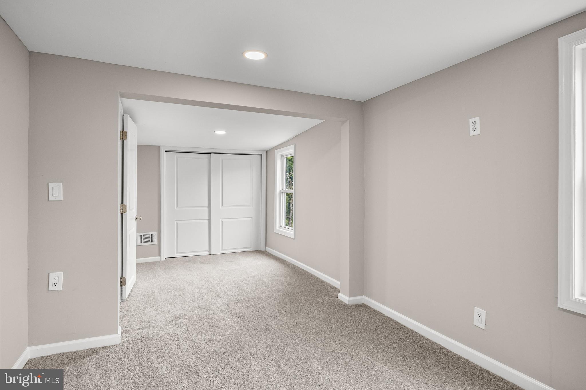 130 Rancocas Road Mount Holly, NJ 08060 - Photo 16 of 52
