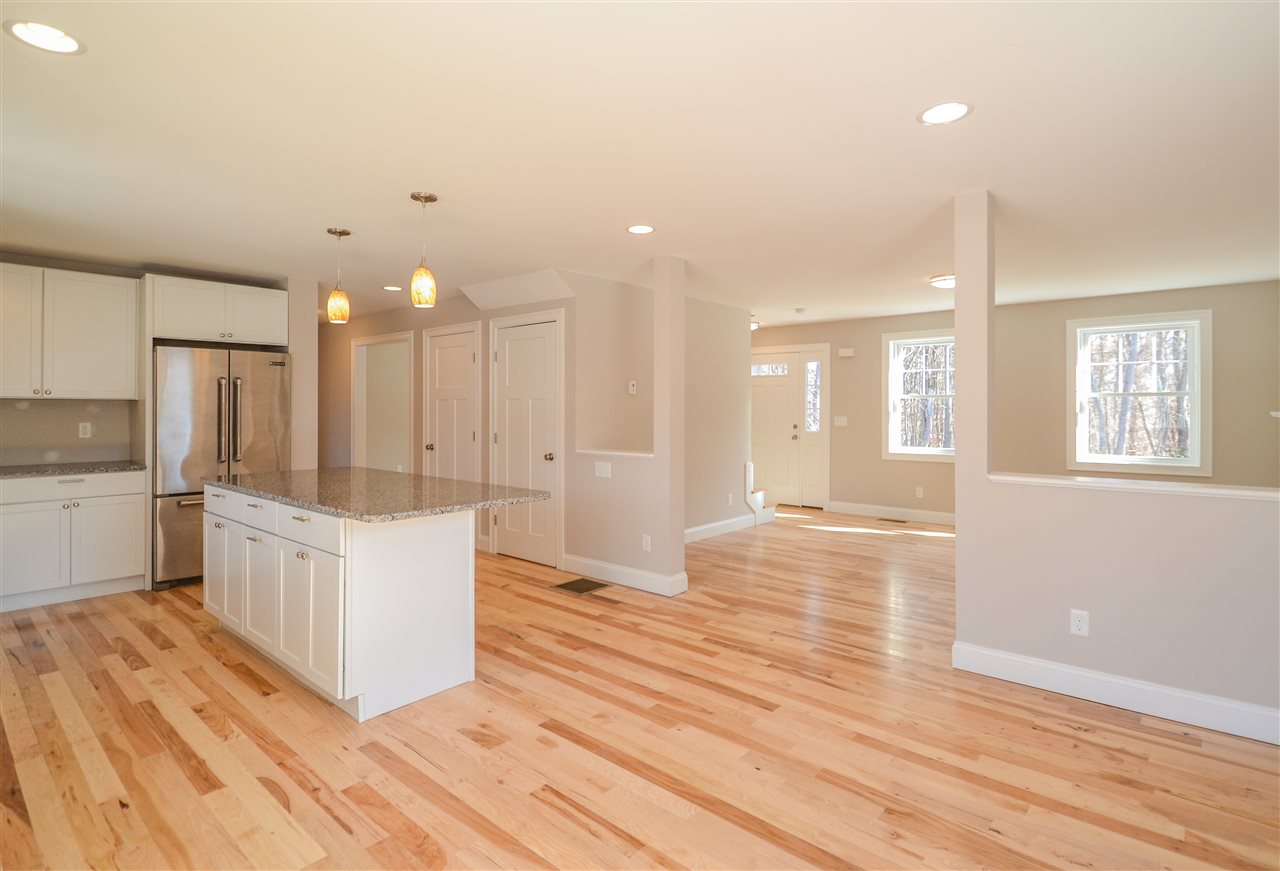 20 Red Barn Drive Dover, NH 03820 - Photo 5 of 40 Gallery Image 5