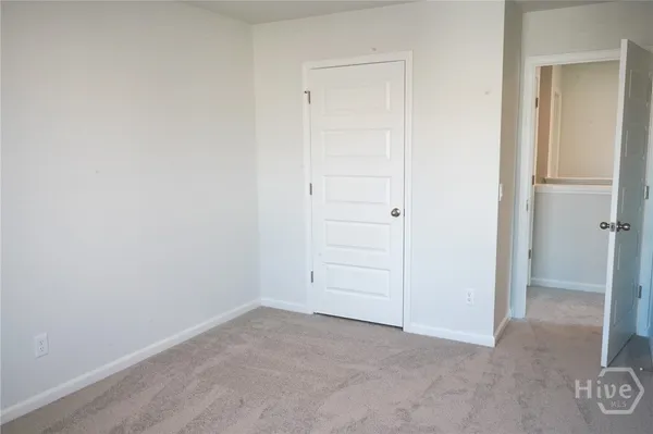 $2,200 | 391 Coconut Drive, Bloomingdale, GA 31302