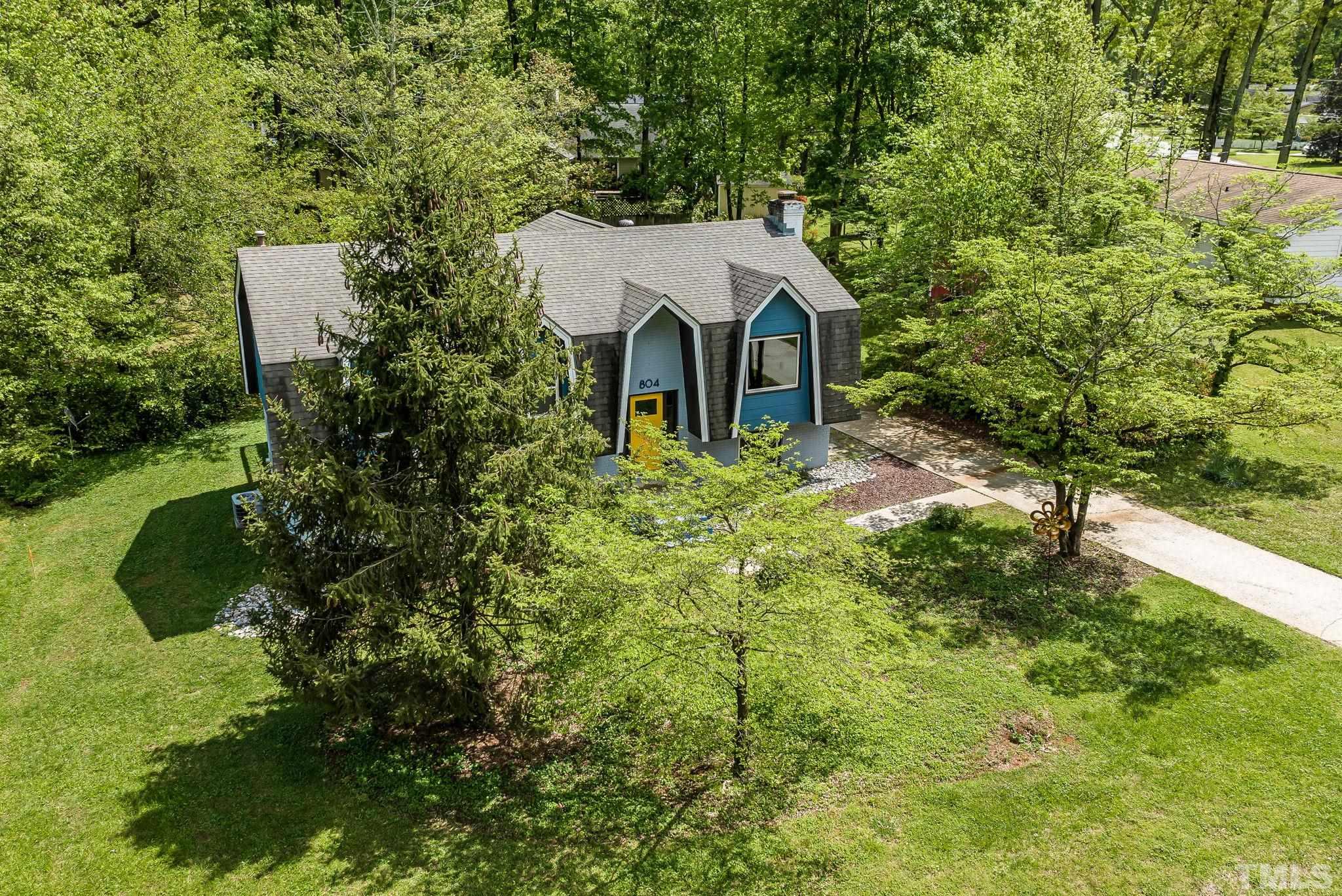 804 Belhaven Road Cary, NC 27513 - Photo 2 of 30 Gallery Image 2