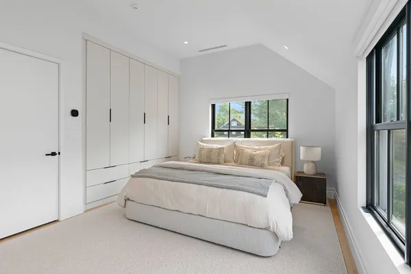 $165,000 | 33 Cooper Lane, East Hampton, NY 11937