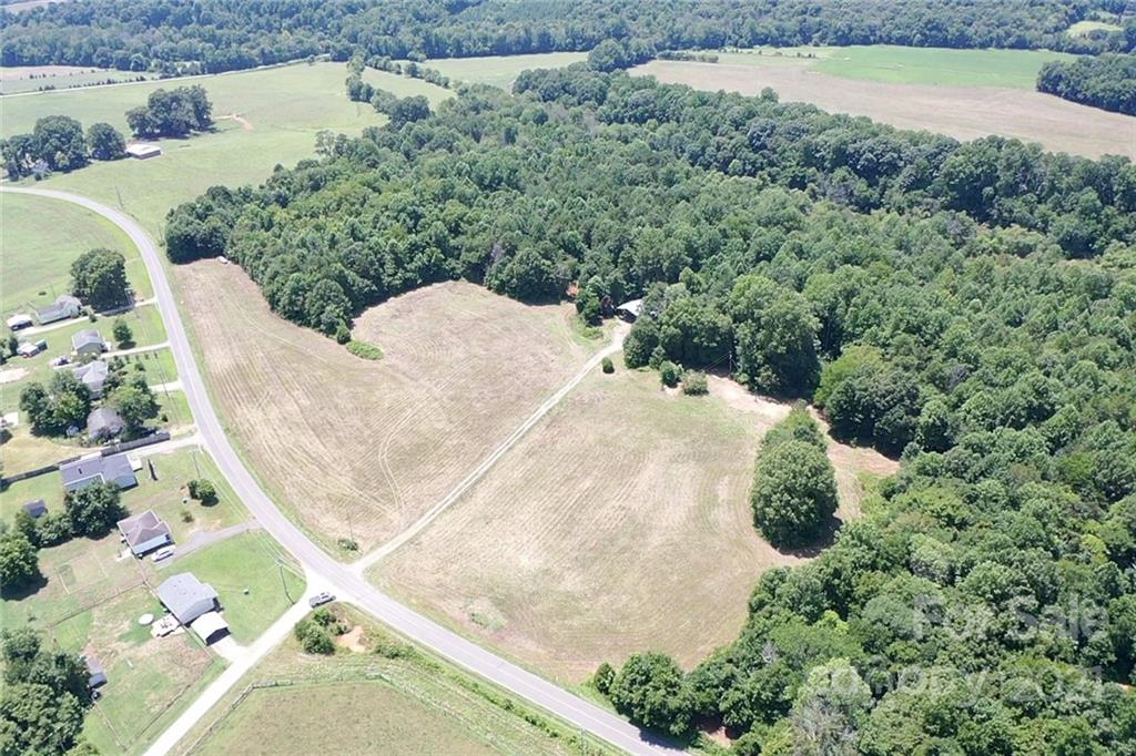 9 Patterson Farm Road, Unit 9 Mooresville, NC 28115 - Photo 1 of 3 Gallery Image 1