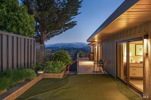 $4,995,000 | 1754 Lagoon View Drive, Tiburon, CA 94920