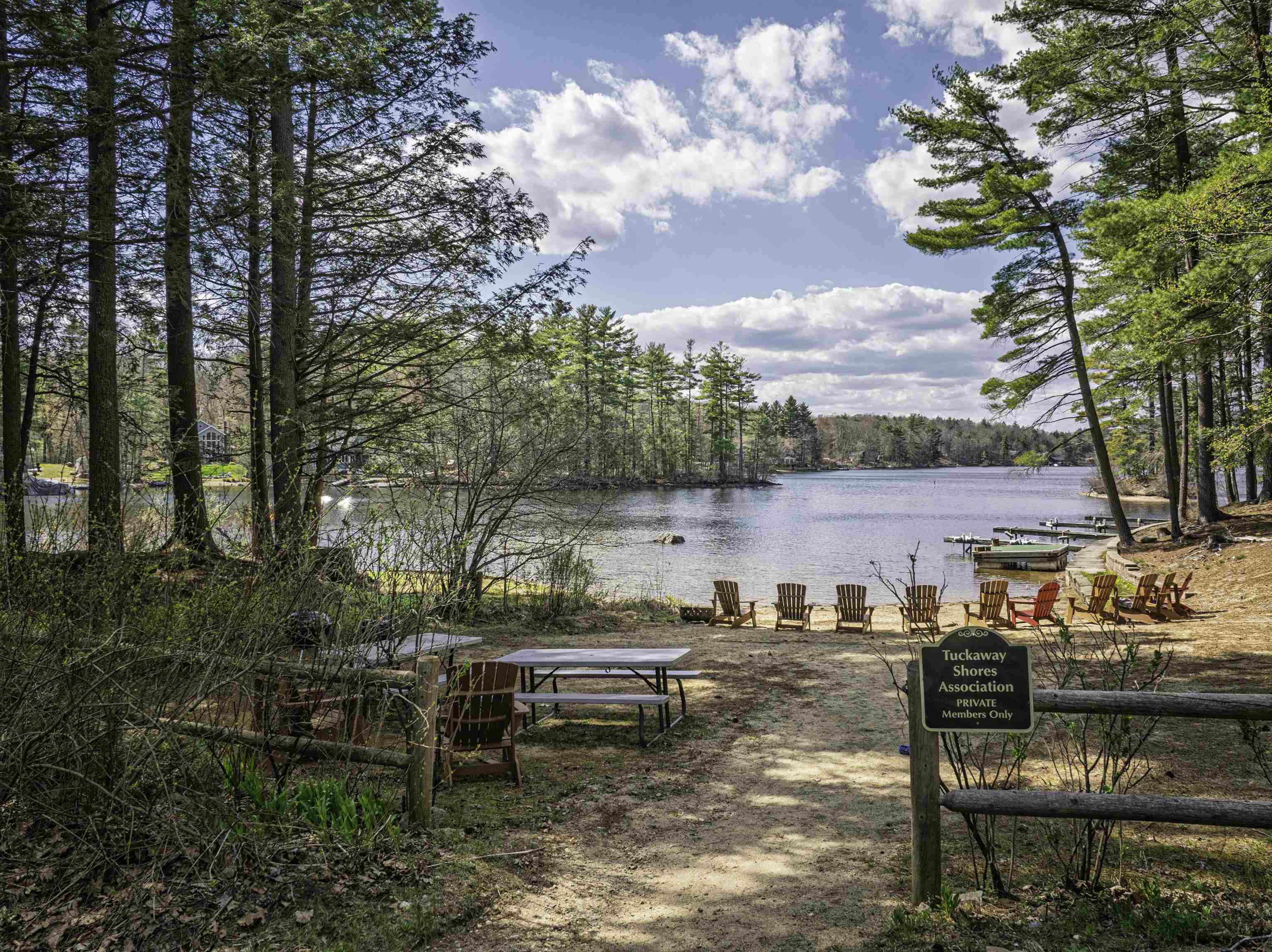 21 Brustle Road Nottingham, NH 03290 - Photo 1 of 46