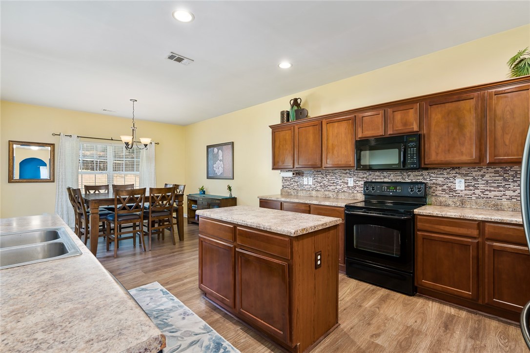 137 Herd Park Court Anderson, SC 29621 - Photo 6 of 33