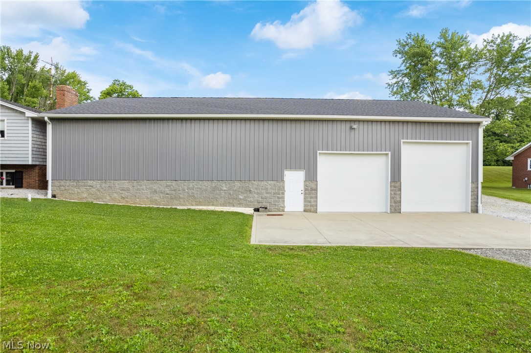 22840 Buck Road Alliance, OH 44601 - Photo 22 of 36 View of garage