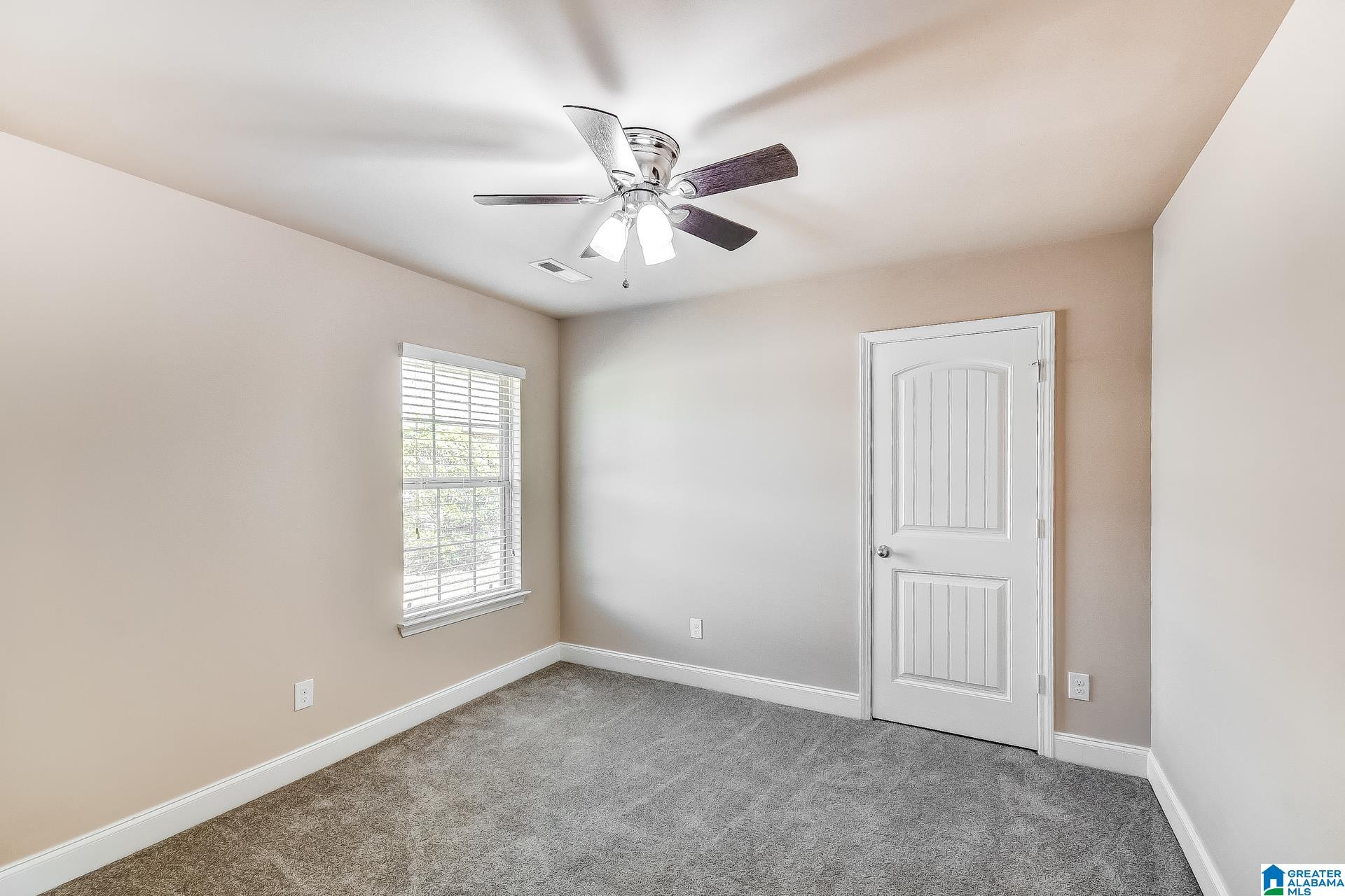 313 Golden Meadows Place Alabaster, AL 35007 - Photo 11 of 16