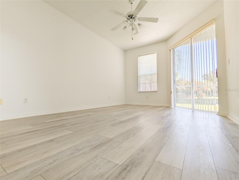 208 Hemingway Drive Oldsmar, FL 34677 - Photo 14 of 35