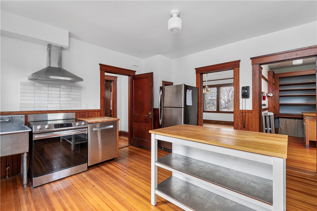 37 Dexterdale Road Providence, RI 02906 - Photo 22 of 43