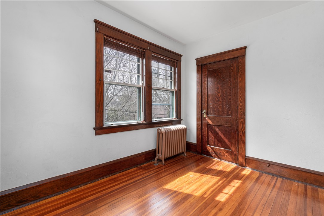 37 Dexterdale Road Providence, RI 02906 - Photo 26 of 43