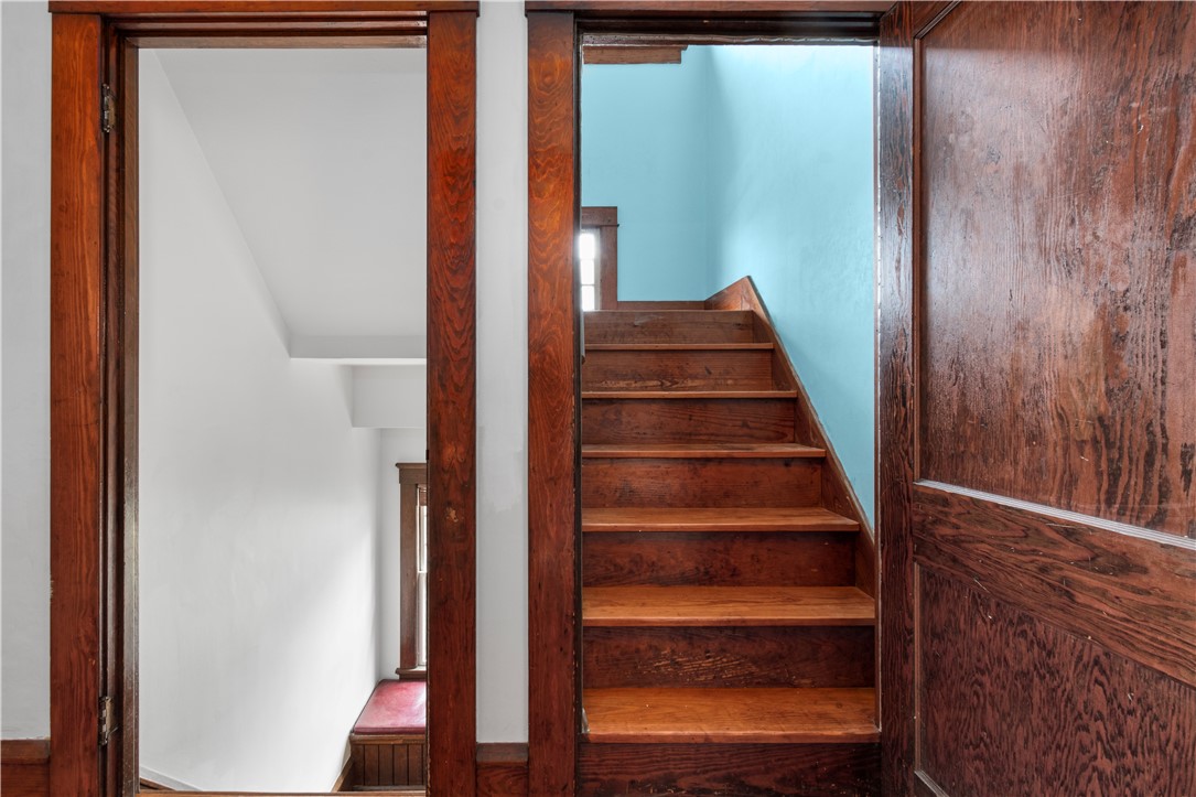 37 Dexterdale Road Providence, RI 02906 - Photo 33 of 43