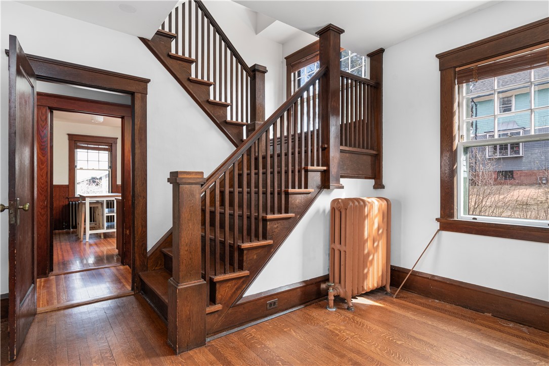 37 Dexterdale Road Providence, RI 02906 - Photo 7 of 43