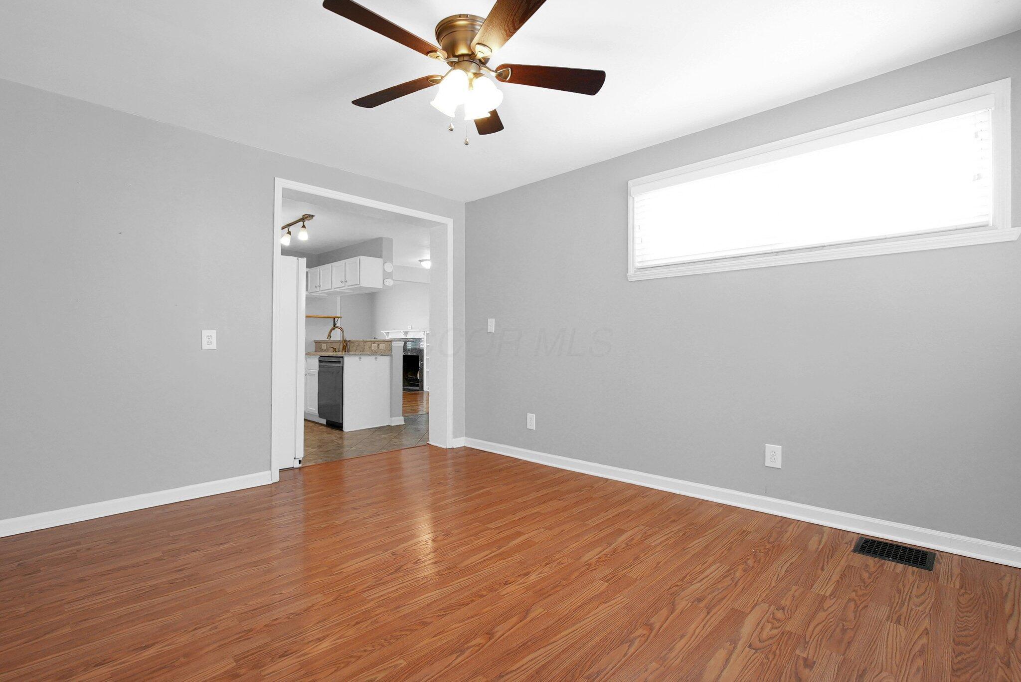 350 East Weisheimer Road Columbus, OH 43214 - Photo 30 of 30 11-web-or-mls-350-e-weisheimer-rd