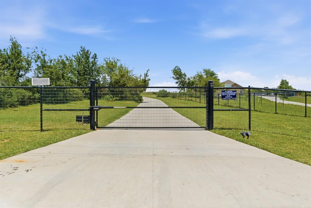 3020 Jolene Court Springtown, TX 76082 - Photo 31 of 31