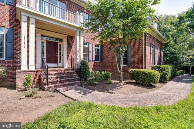 $1,750,000 | 10002 Courthouse Road, Vienna, VA 22181