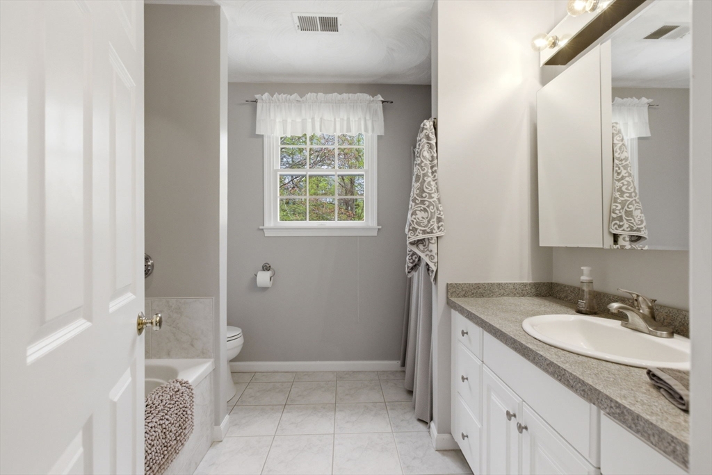 65 Locust Street Middleton, MA 01949 - Photo 36 of 37