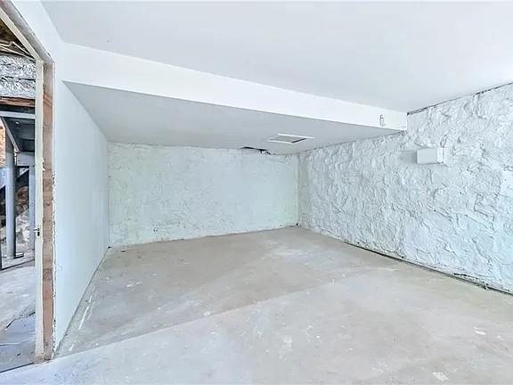 410 Collier Road Northwest Atlanta, GA 30309 - Photo 21 of 23 Gallery Image 21